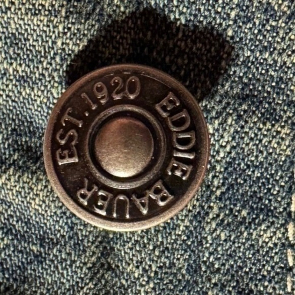 Eddie Bauer True Vintage L 90's 100% Cotton Denim Distressed Trucker Jacket - Picture 11 of 15